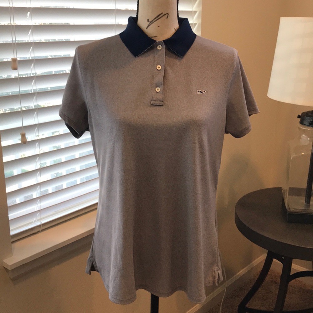 Vineyard vines women’s L polo shirt.